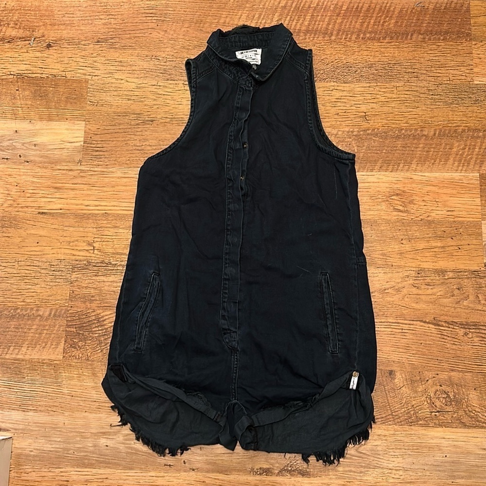 OnexOneTeaSpoon Dark Wash Denim Sleeveless Romper With Frayed Trim EE